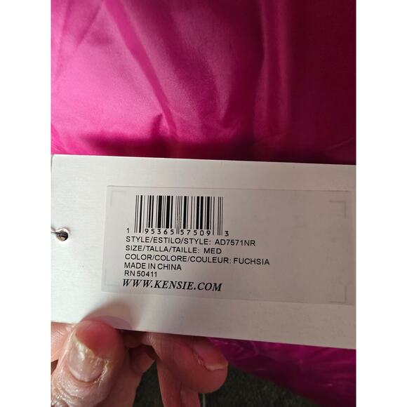 Kensie NWT‎ Puffer Vest Size Medium Fuscha Pink - Picture 6 of 7